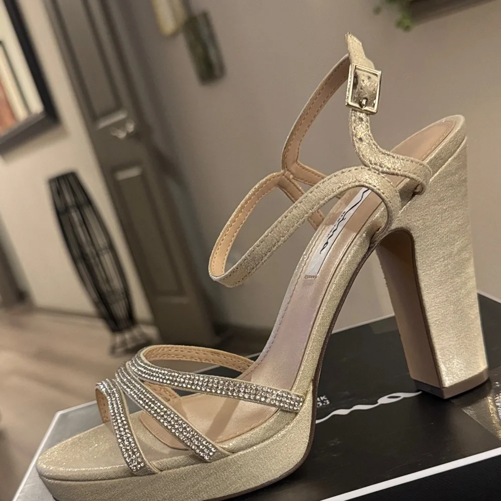 Nina🔥 Women's Saralyn Platform Block Heel Evening Sandals BRAND NEW IN BOX🔥